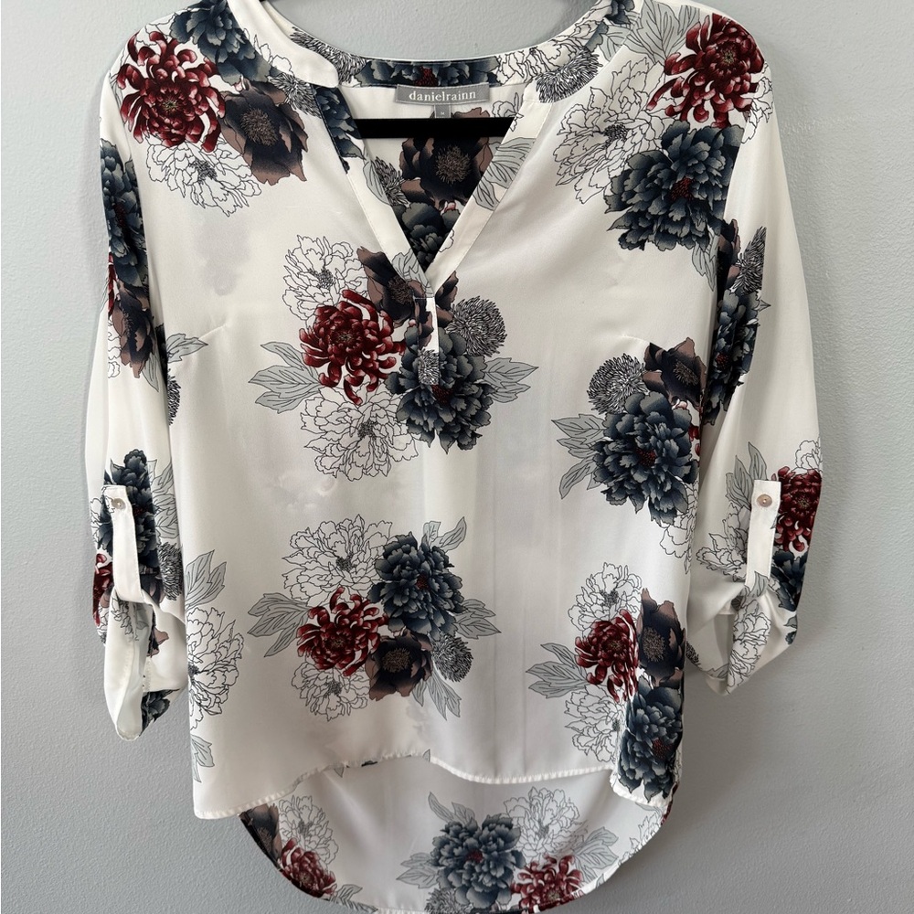 Daniel Rainn White V-Neck Blouse with Burgundy & Slate Floral Print